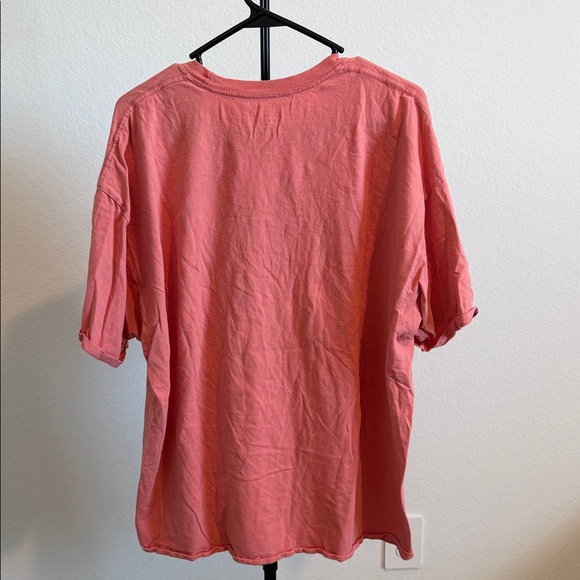 🌿 Champion Coral/Pink Tee with Logo - Picture 4 of 4